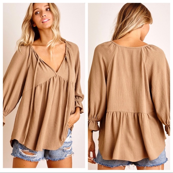 Bohemian chic Ruffle Sleeve V neck Woven Top - Picture 6 of 11
